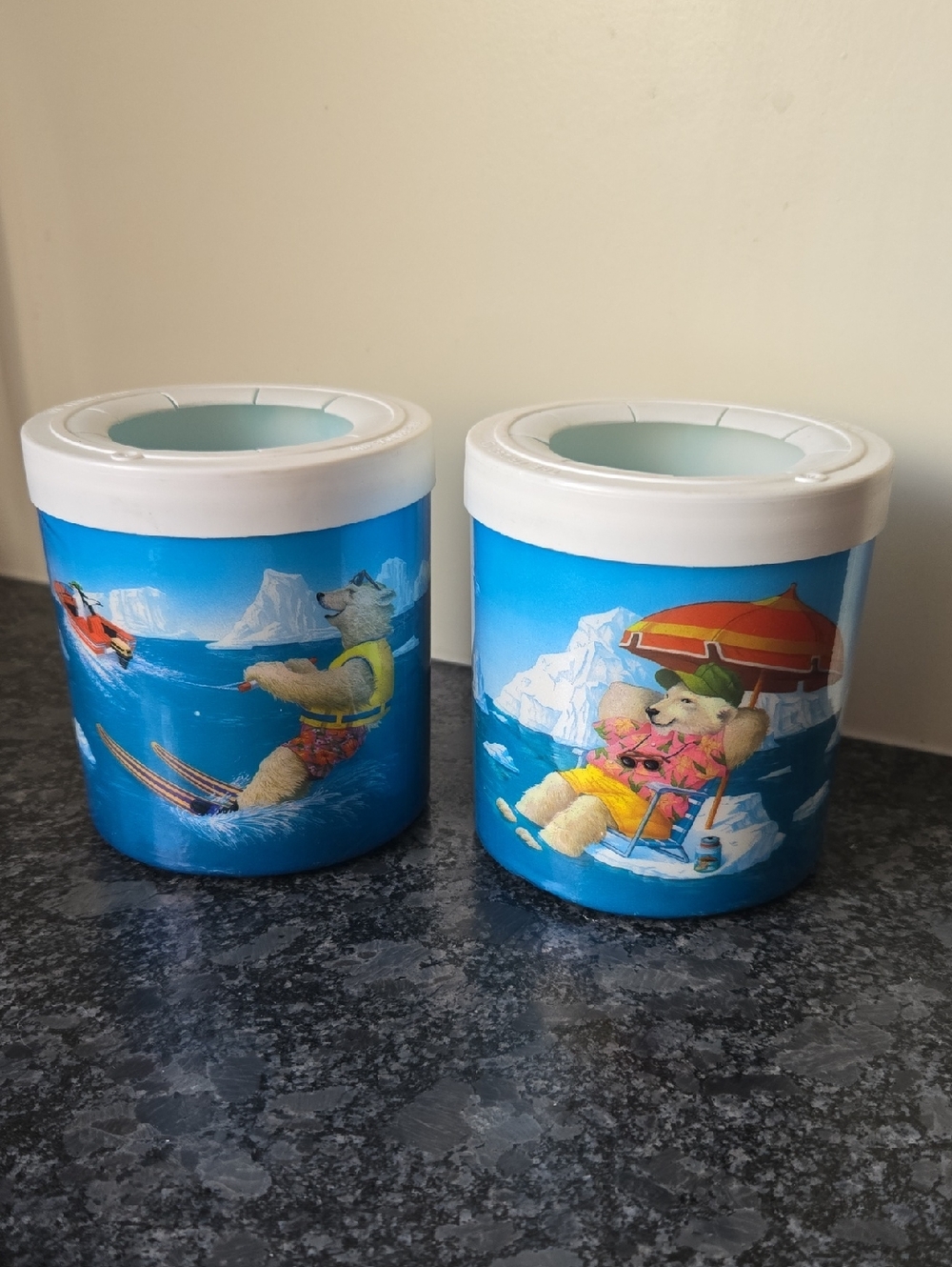 The Fridge Novelty Cools Like Ice Polar Bear Design Insulated Can Cooler Set